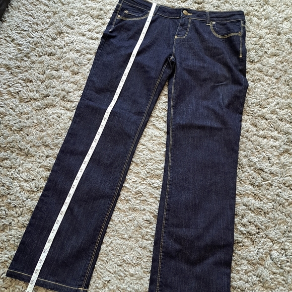 Bluenotes | Dark blue (almost black) slim straight woman's Jean - Picture 8 of 9